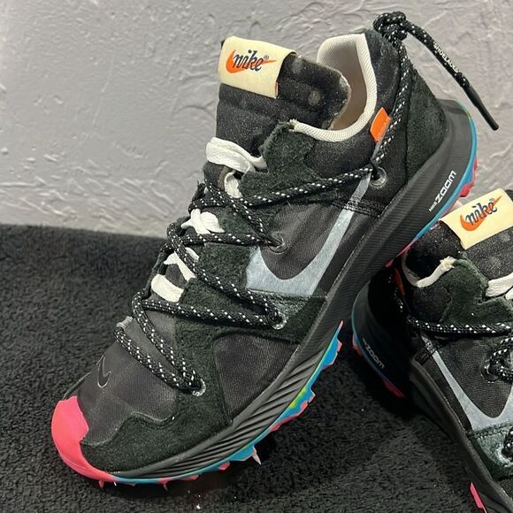 🔥 NIKE Air Zoom Terra Kiger 5 x OFF-WHITE Athlete in Progress Women Sz 8.5 - EU - Picture 2 of 15